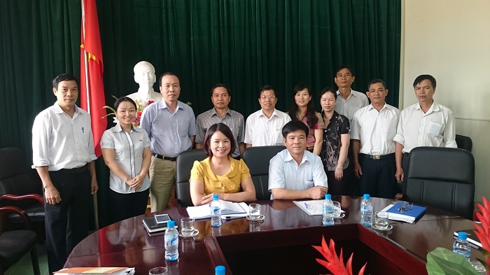 Tiếp nhận hai công đoàn cơ sở tại Lạng Sơn